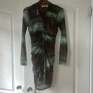 Stunning Ruched midi dress!!  💚💚